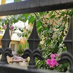 La Casaflo Apartment *